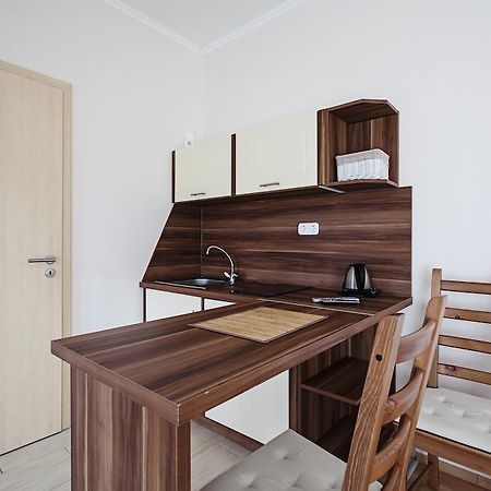 Kocsis Apartman és Camping Mosonmagyaróvár Kültér fotó