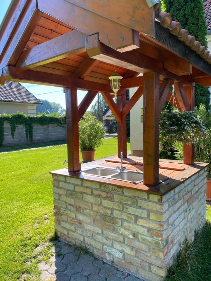 Kocsis Apartman és Camping Mosonmagyaróvár Kültér fotó